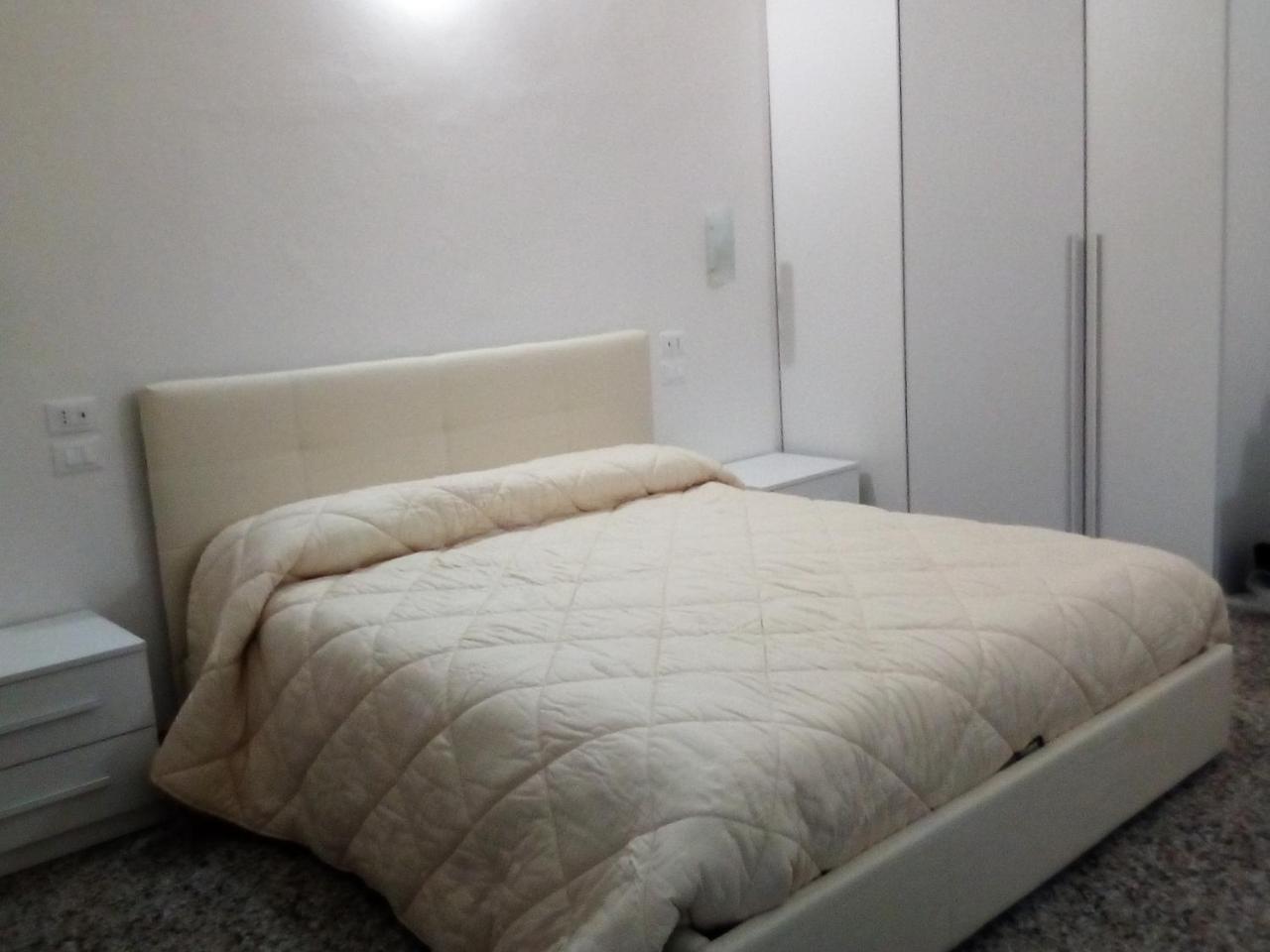 Officina Urban Sleep Bed & Breakfast San Benedetto del Tronto Bagian luar foto